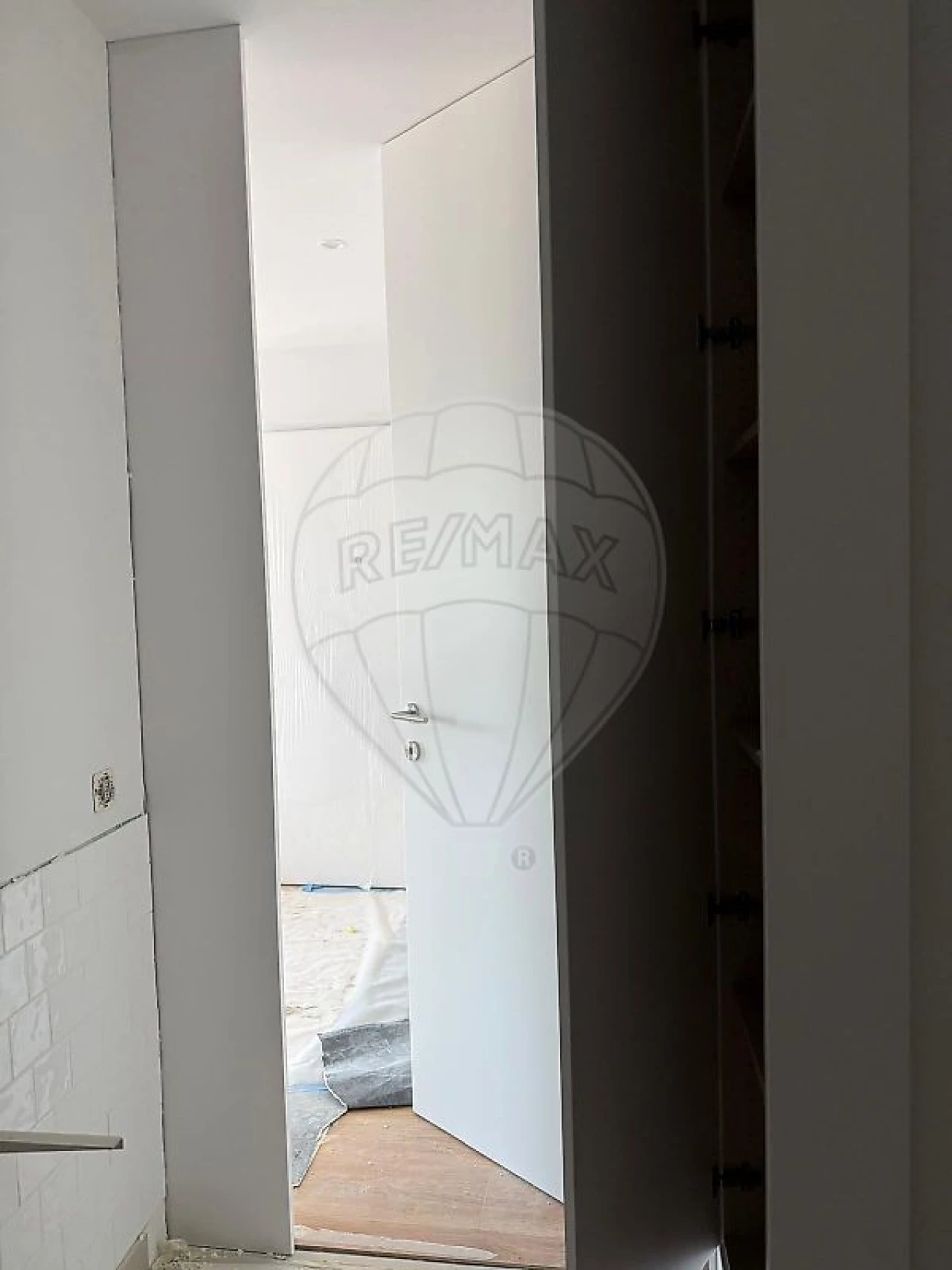 Apartamento T1 para Venda em Campanhã Foto 12