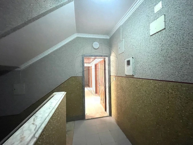 Apartamento T3 para Venda em Seixal, Arrentela e Aldeia de Paio Pires Foto 8