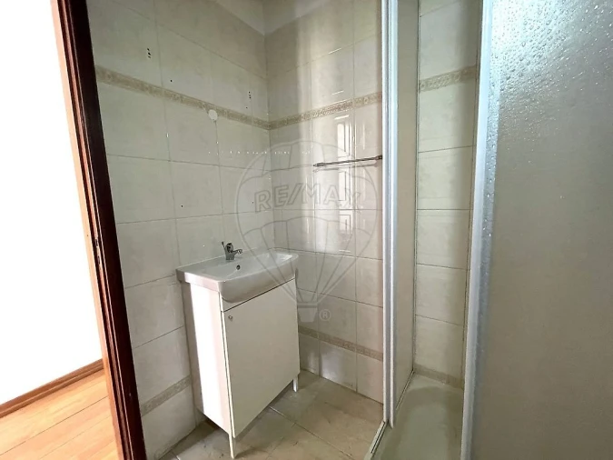 Apartamento T3 para Venda em Seixal, Arrentela e Aldeia de Paio Pires Foto 22