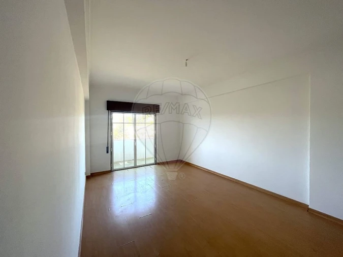 Apartamento T3 para Venda em Amora Foto 17