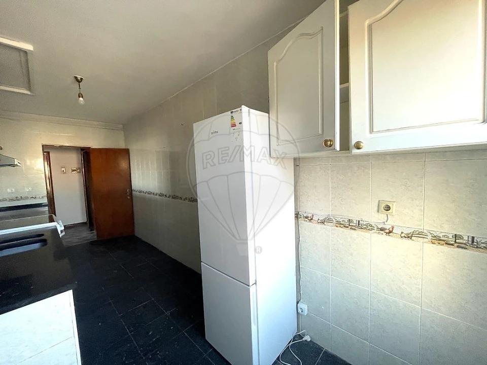 Apartamento T3 para Venda em Corroios Foto 7