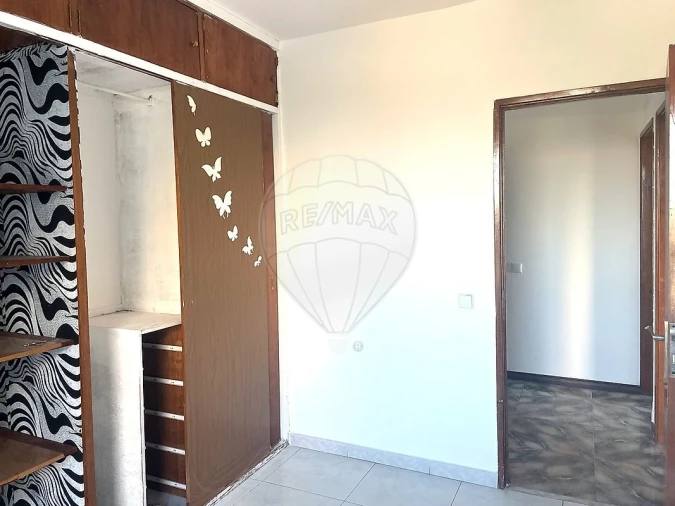 Apartamento T3 para Venda em Corroios Foto 6