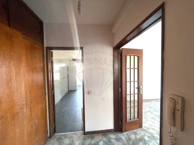 Apartamento T3 para Venda em Corroios Foto 4