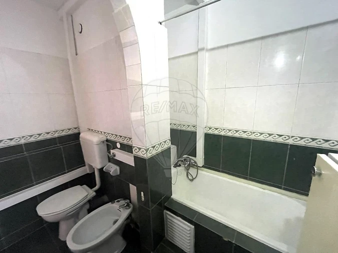 Apartamento T3 para Venda em Corroios Foto 29