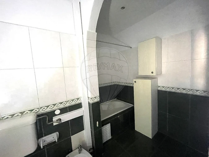 Apartamento T3 para Venda em Corroios Foto 28