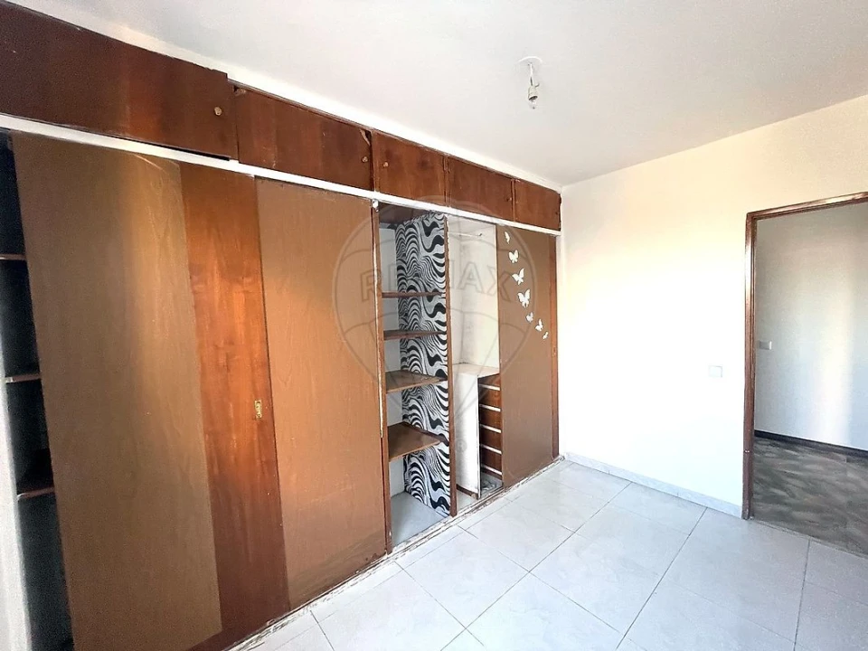 Apartamento T3 para Venda em Corroios Foto 23