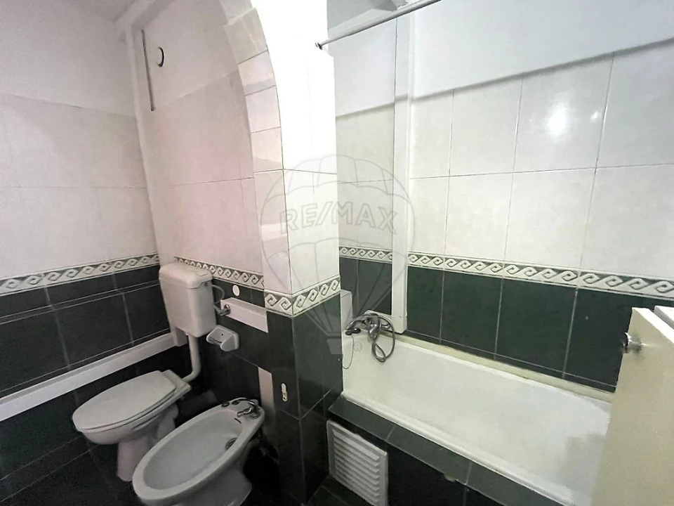 Apartamento T3 para Venda em Corroios Foto 29