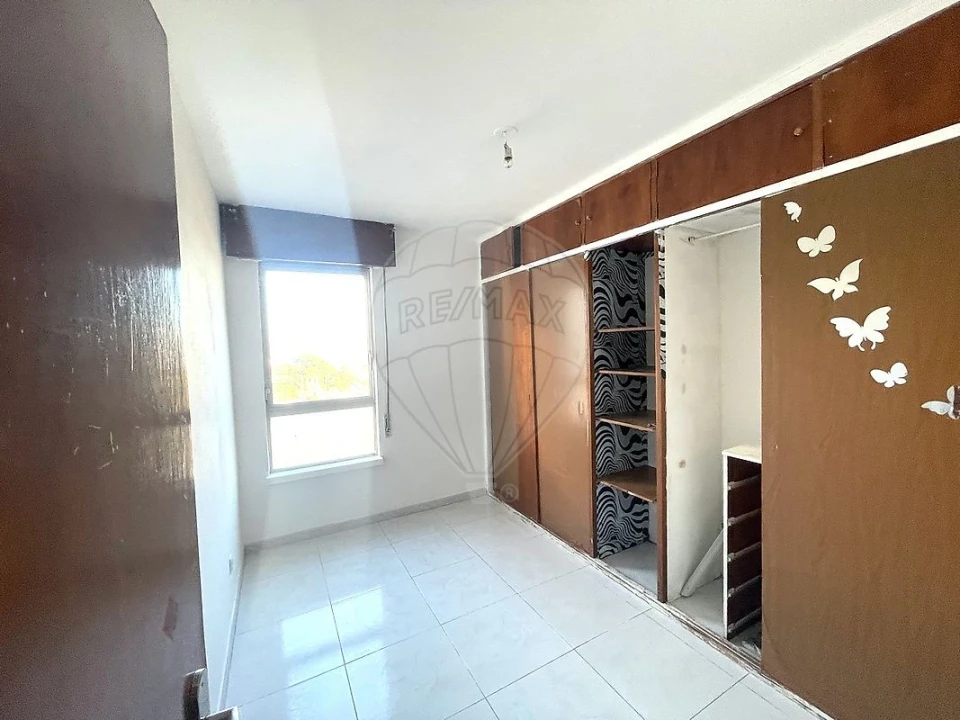 Apartamento T3 para Venda em Corroios Foto 21