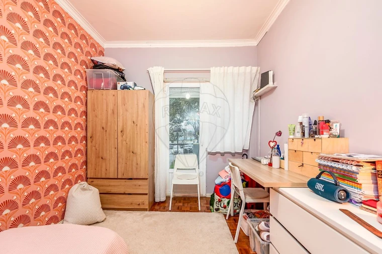 Apartamento T2 para Venda em Carnaxide e Queijas Foto 13