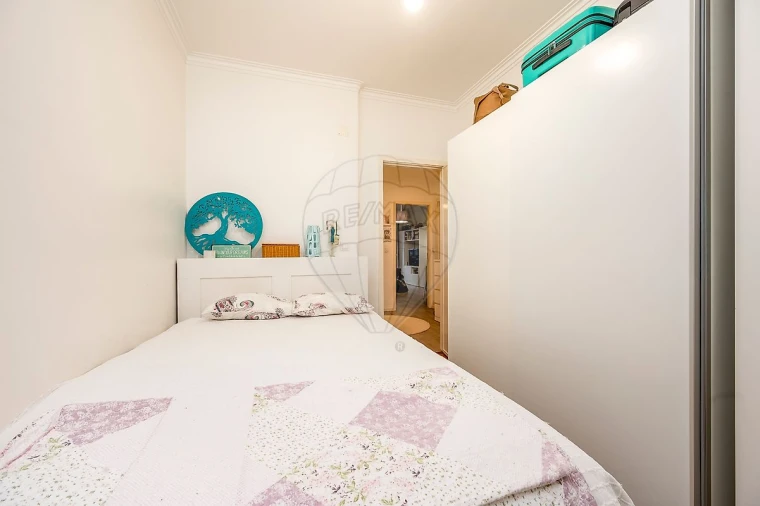 Apartamento T2 para Venda em Carnaxide e Queijas Foto 20