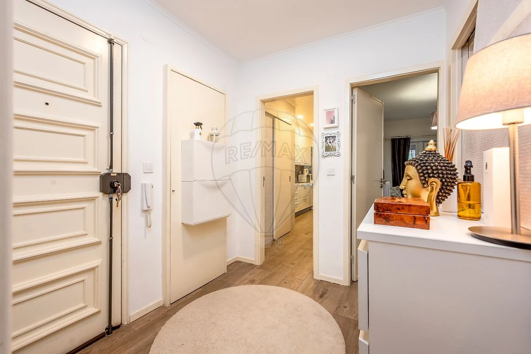 Apartamento T2 para Venda em Carnaxide e Queijas Foto 5