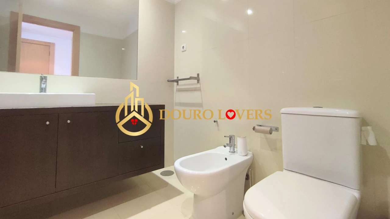 Apartamento T3 para Venda em Mafamude e Vilar do Paraíso Foto 19