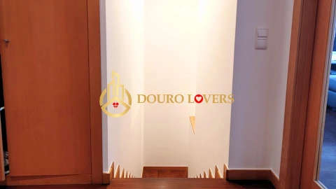 Apartamento T3 para Venda em Mafamude e Vilar do Paraíso