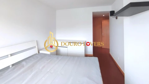 Apartamento T3 para Venda em Mafamude e Vilar do Paraíso