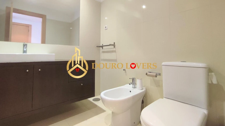 Apartamento T3 para Venda em Mafamude e Vilar do Paraíso Foto 19