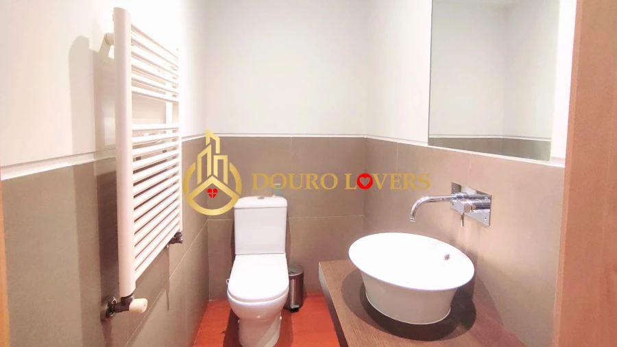 Apartamento T3 para Venda em Mafamude e Vilar do Paraíso Foto 20