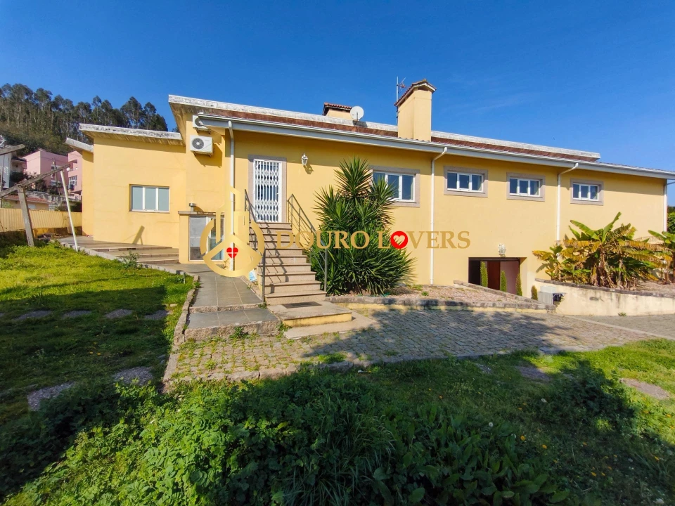 Moradia T3 para Venda em Paredes Foto 16