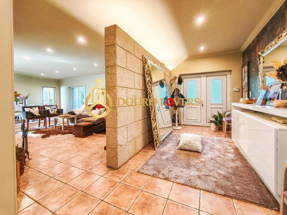 Moradia T3 para Venda em Paredes Foto 32