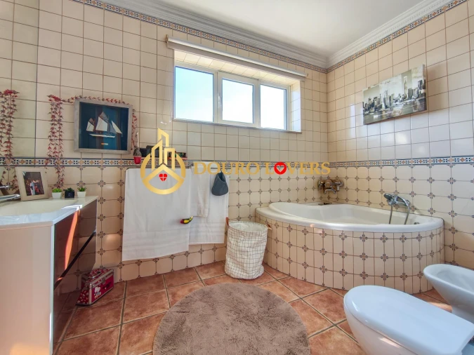 Moradia T3 para Venda em Paredes Foto 41