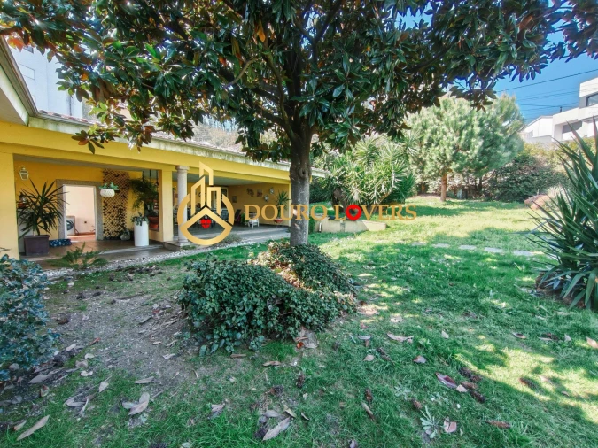 Moradia T3 para Venda em Paredes Foto 5