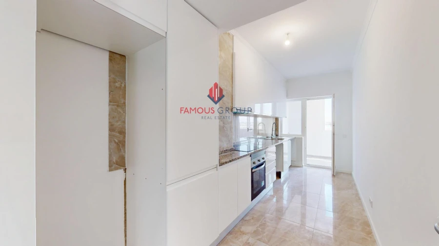 Apartamento T3 para Venda em Portimão Foto 5