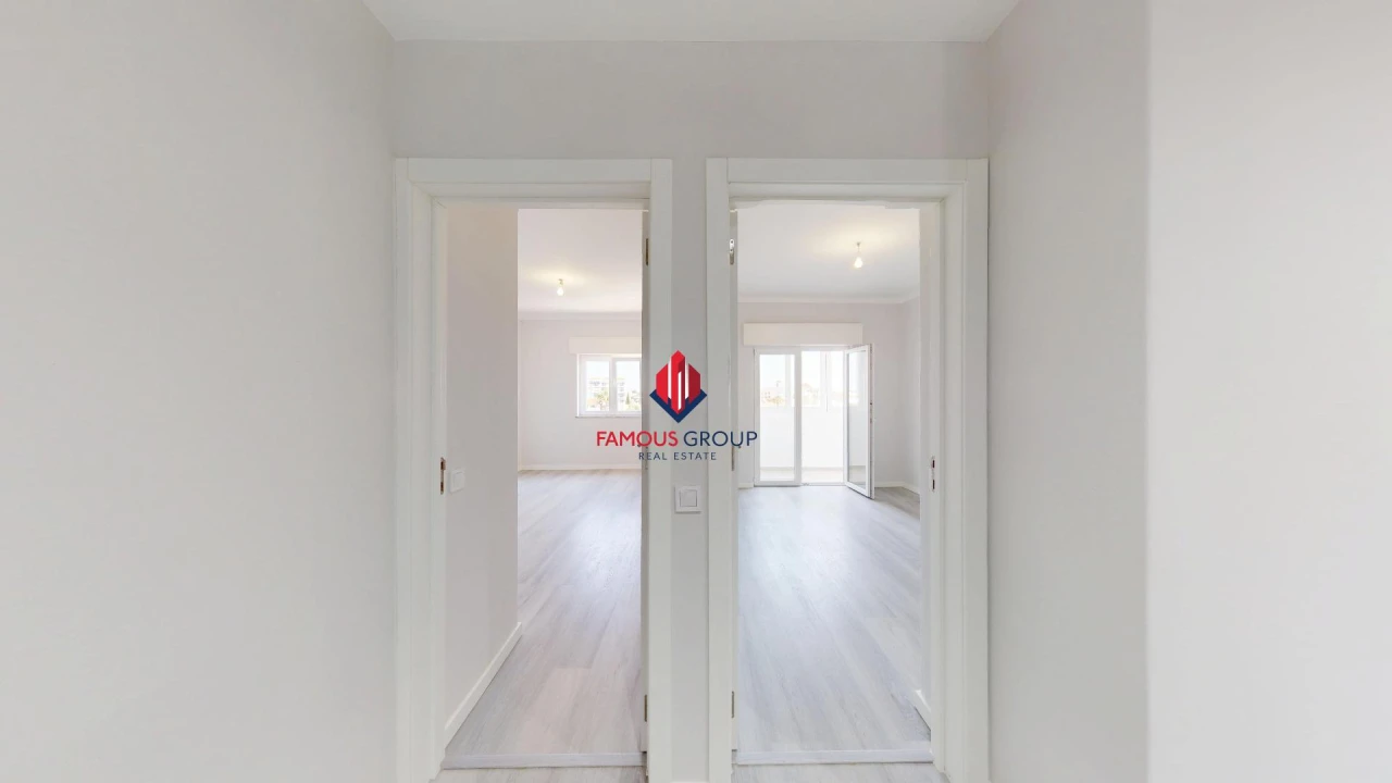 Apartamento T2 para Venda em Quarteira Foto 31