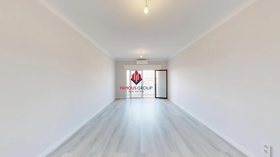 Apartamento T2 para Venda em Quarteira Foto 25