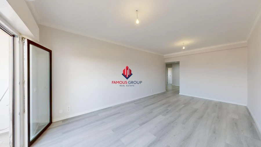 Apartamento T2 para Venda em Quarteira Foto 27