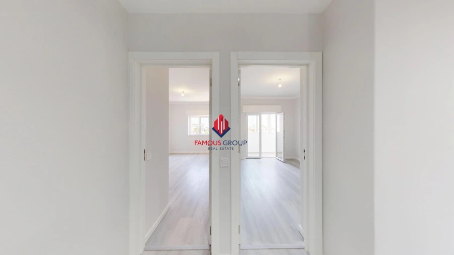 Apartamento T2 para Venda em Quarteira Foto 31