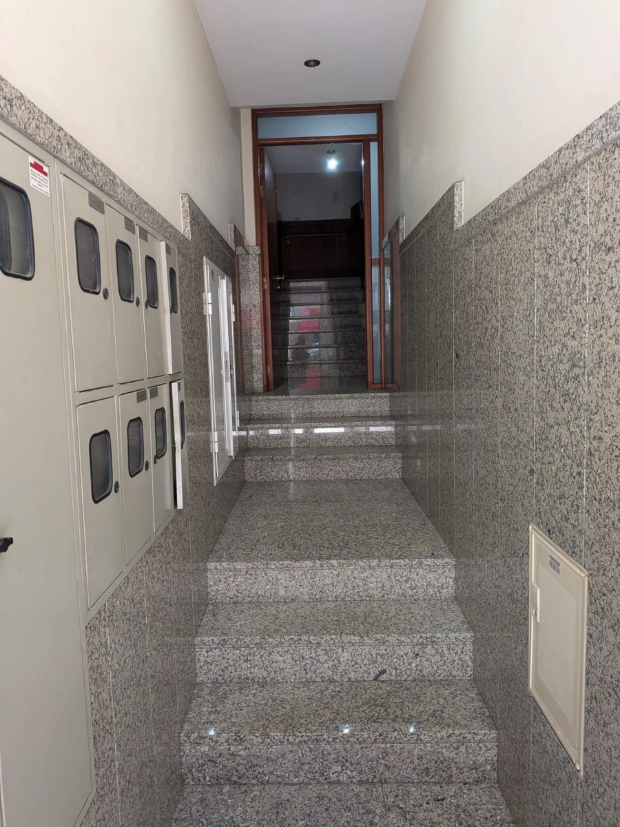 Escritório para Arrendamento em Braga (São José de São Lázaro e São João do Souto) Foto 4