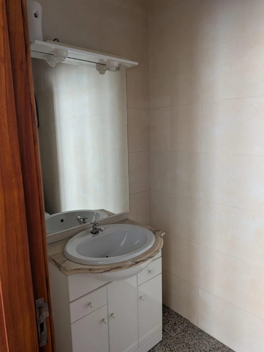 Escritório para Arrendamento em Braga (São José de São Lázaro e São João do Souto) Foto 9