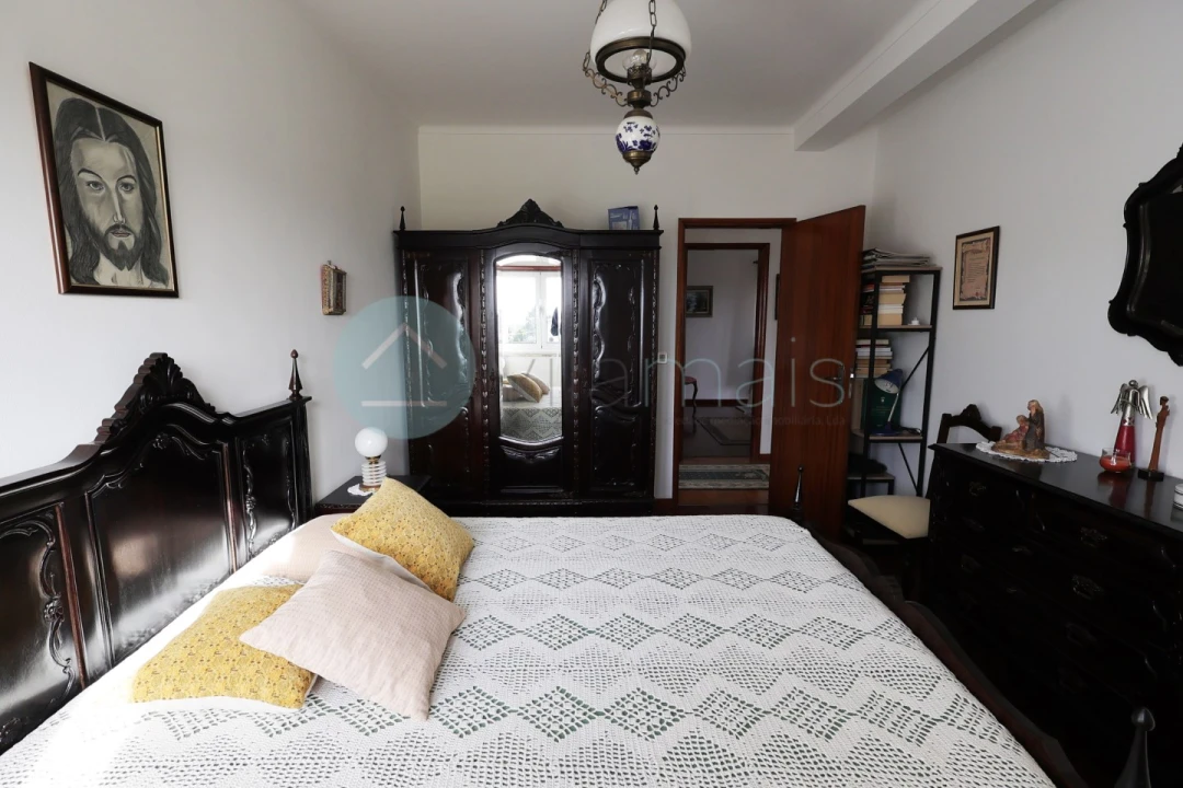 Moradia T4 para Venda em Chafe Foto 67