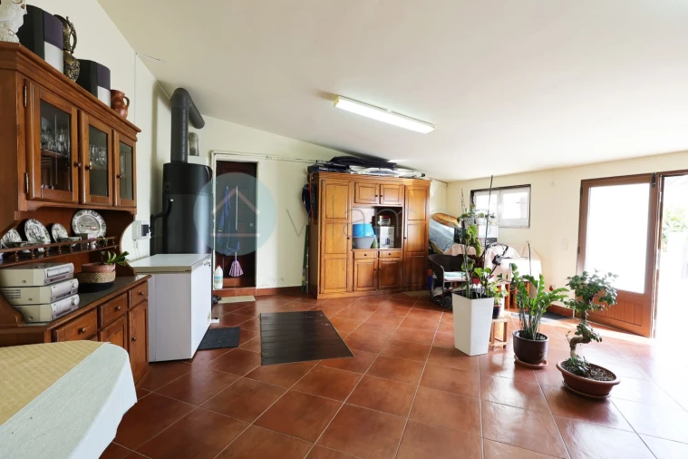 Moradia T4 para Venda em Chafe Foto 24