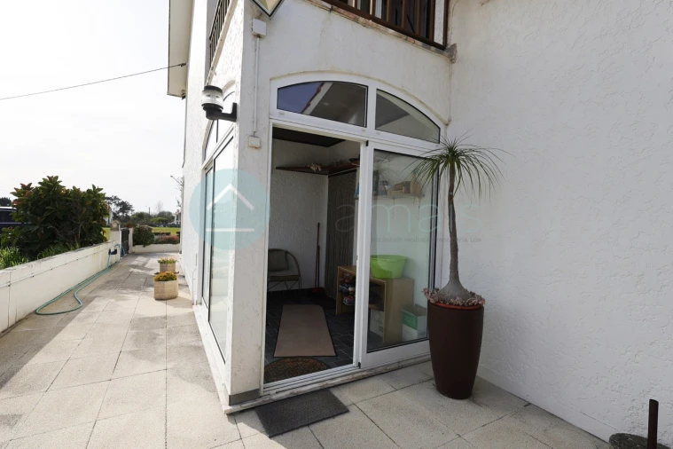 Moradia T4 para Venda em Chafe Foto 39