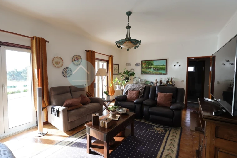 Moradia T4 para Venda em Chafe Foto 51