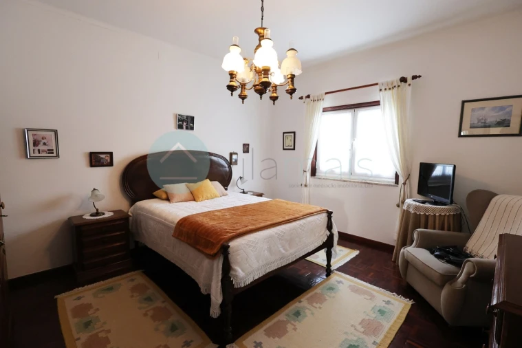 Moradia T4 para Venda em Chafe Foto 52