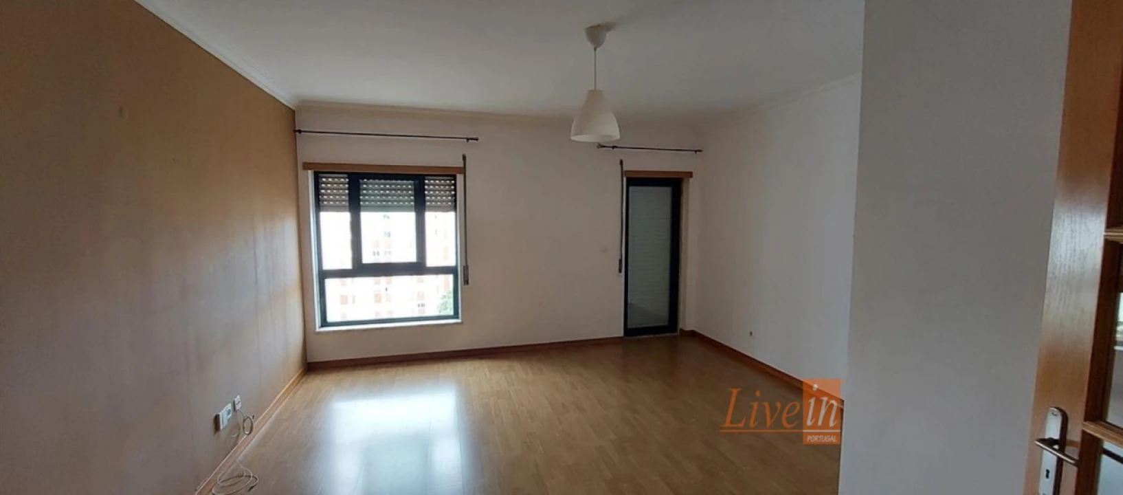 Apartamento T2 para Venda em Carregado e Cadafais Foto 2