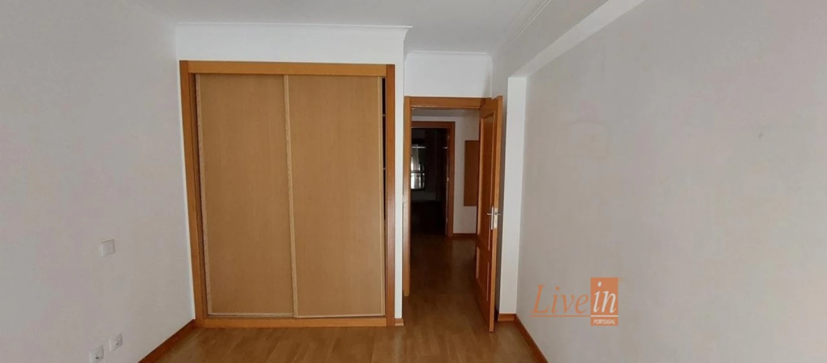 Apartamento T2 para Venda em Carregado e Cadafais Foto 5