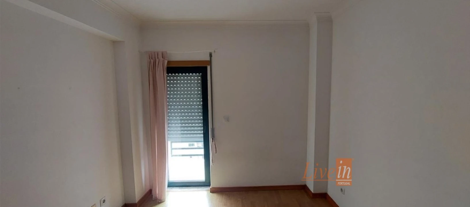 Apartamento T2 para Venda em Carregado e Cadafais Foto 6