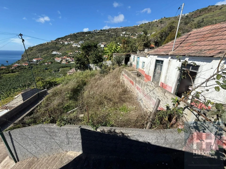 Moradia T3 para Venda em Arco da Calheta Foto 25