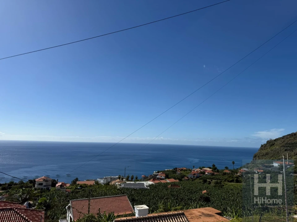 Moradia T3 para Venda em Arco da Calheta Foto 27