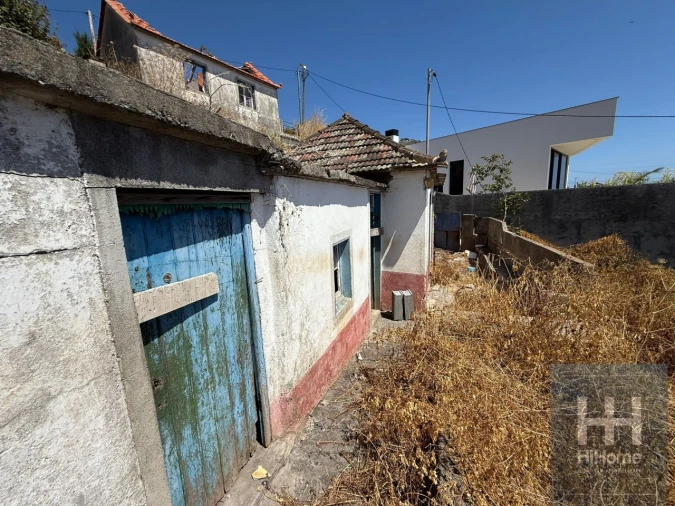 Moradia T3 para Venda em Arco da Calheta Foto 9