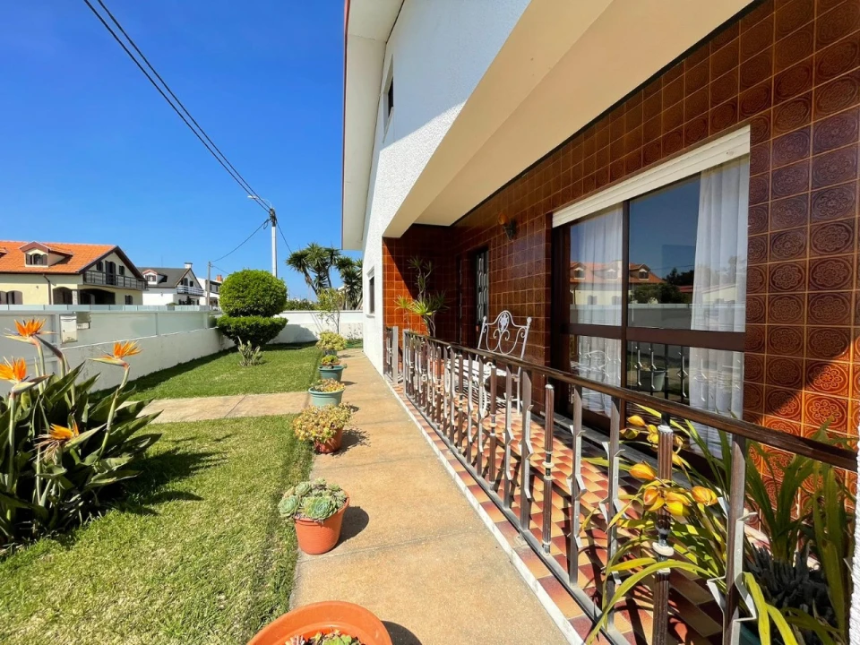 Moradia T4 para Venda em Torreira Foto 26