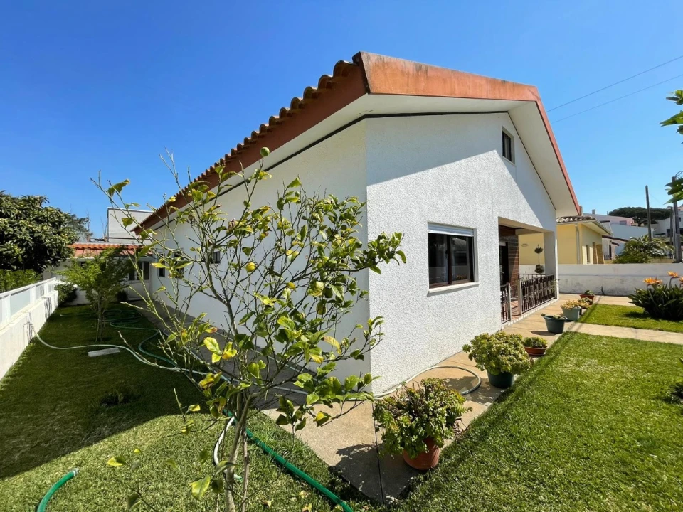 Moradia T4 para Venda em Torreira Foto 28