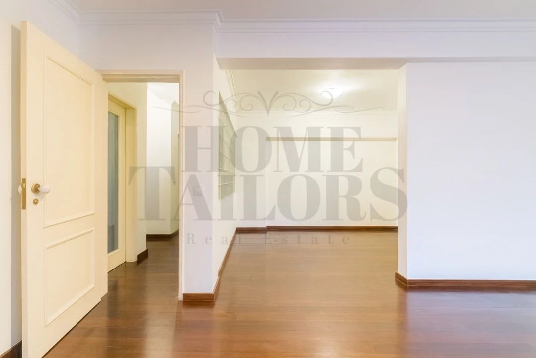 Moradia T5 para Venda em Corroios Foto 19