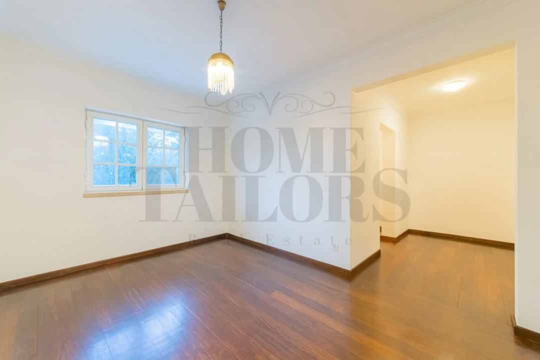 Moradia T5 para Venda em Corroios Foto 21