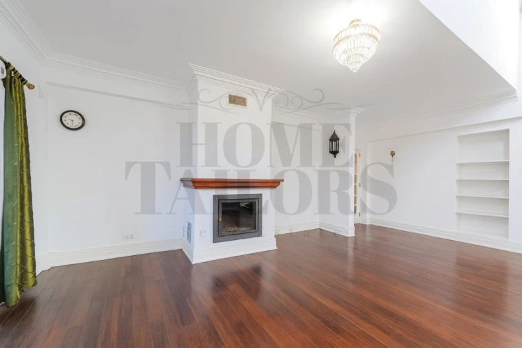 Moradia T5 para Venda em Corroios Foto 6