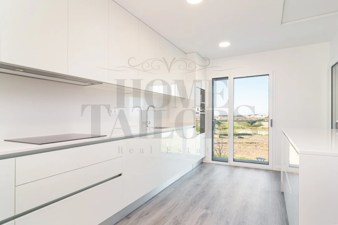 Apartamento T3 para Venda em Atalaia e Alto Estanqueiro-Jardia Foto 8