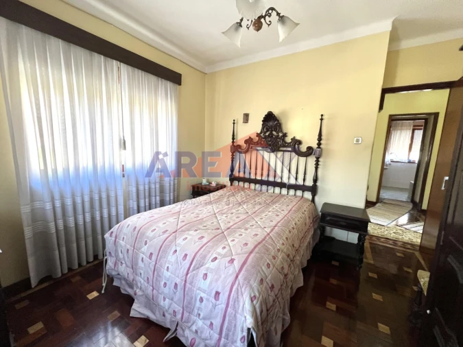 Moradia T3 para Venda em Vila de Cucujães Foto 16