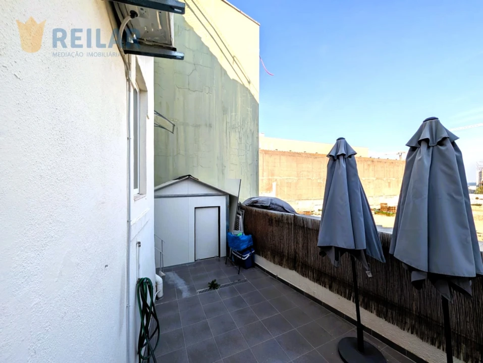 Apartamento T2 para Venda em Marvila Foto 16